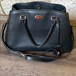 Black Coach Handbag w/ optional crossbody strap